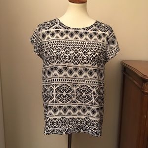 3/$15 SALE - The Limited patterned blouse